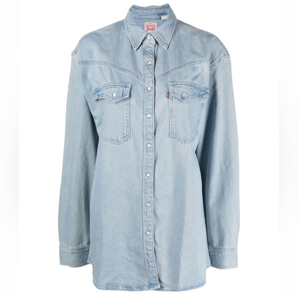 Levi's Tops - Levi's® Premium
ESSENTIAL WESTERN DENIM SHIRT